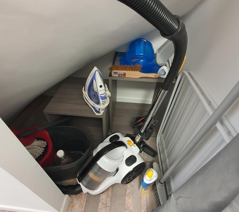 Appartement Renove Et Lumineux A Mers Les Bains Au Dessus D'Un Ancien Commerce Mersois En Duplex Pour 4 Personnes Pour Du Repos, Des Vacances Ou Pour Le Travail المظهر الخارجي الصورة